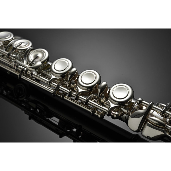 Azumi AZS3E Flute, S-Cut, closed-hole, E-mechanism