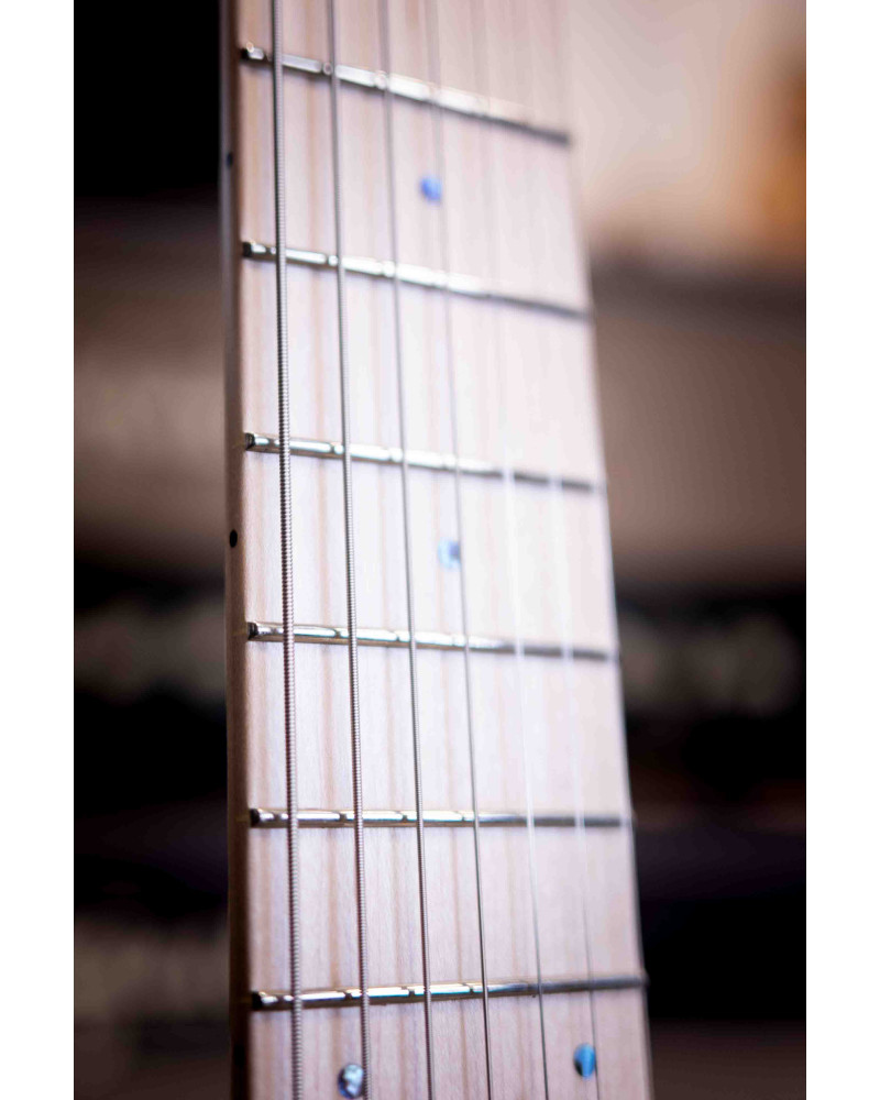 ESP M-Seven Maple Deep Candy Apple Red 3,86kg