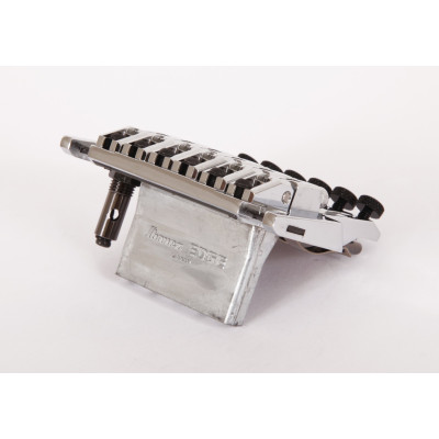 Ibanez 2LE1R31C Lo-Pro Edge tremolo - chrome