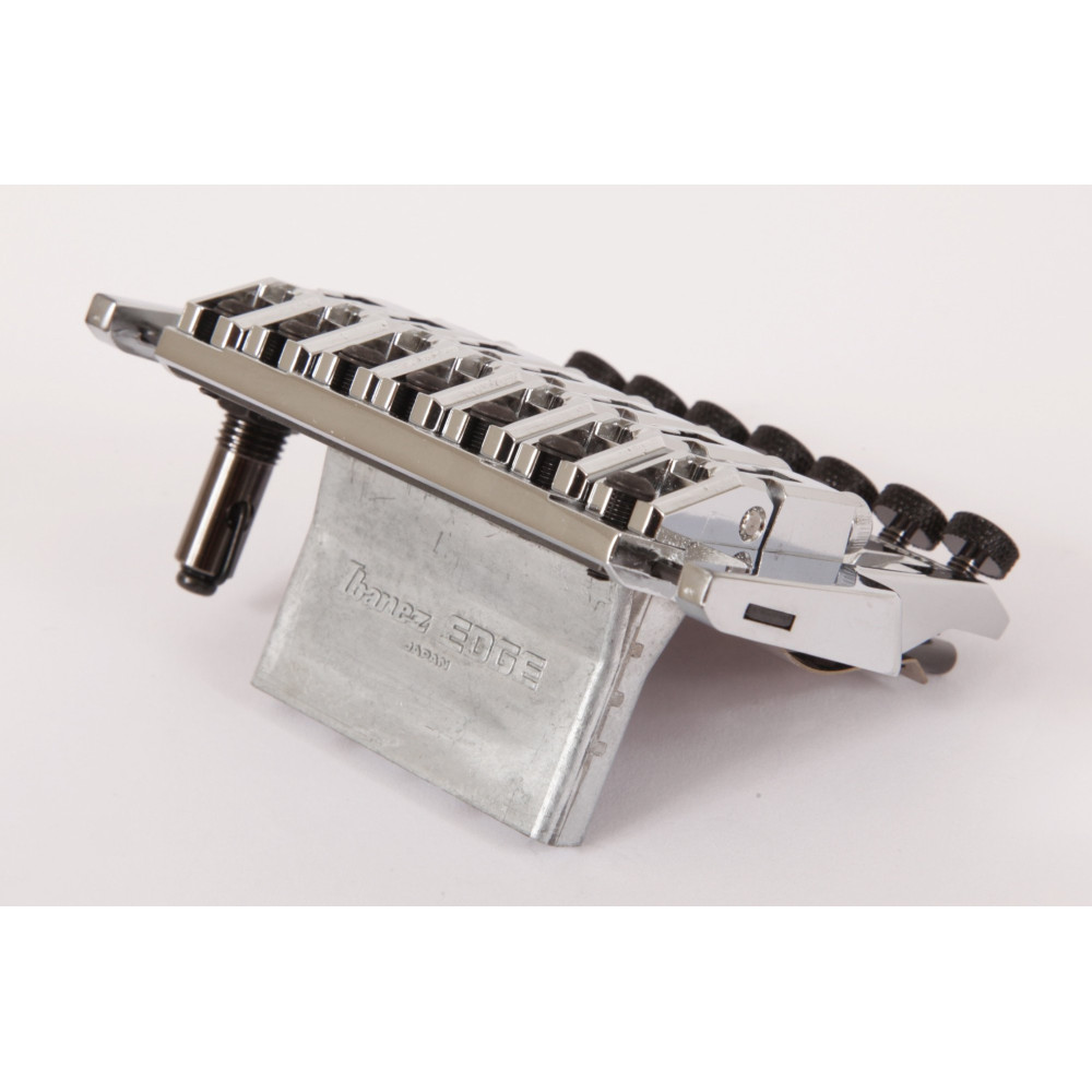 Ibanez 2LE1UV31C Lo-Pro Edge tremolo - 7-string chrome