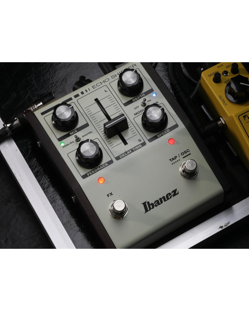 Ibanez ES3 Echo Shifter