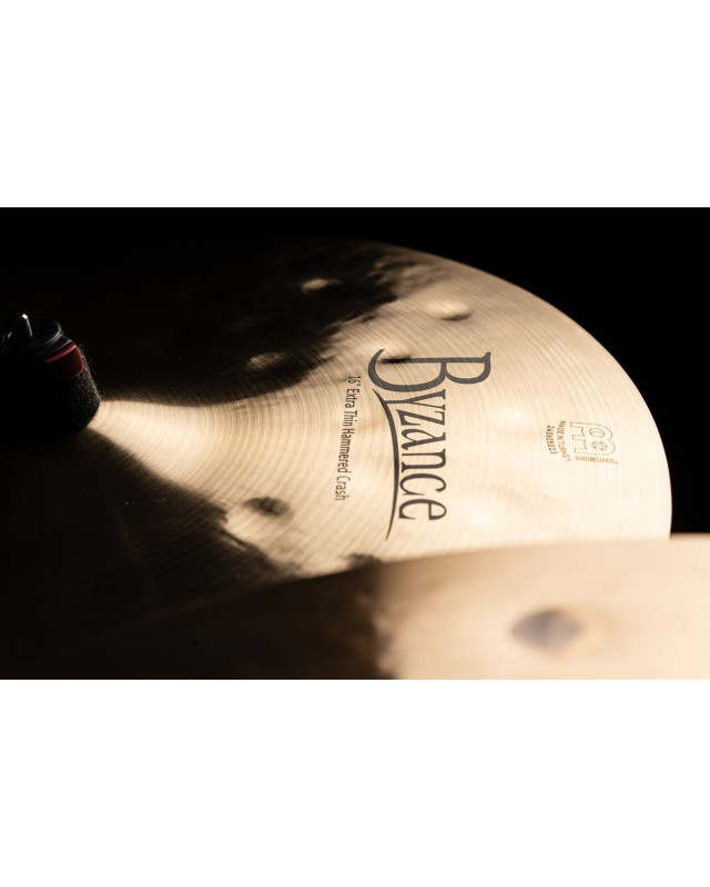 Meinl Cymbals B16ETHC Byzance Traditional Extra Thin Hammered Crash - 16