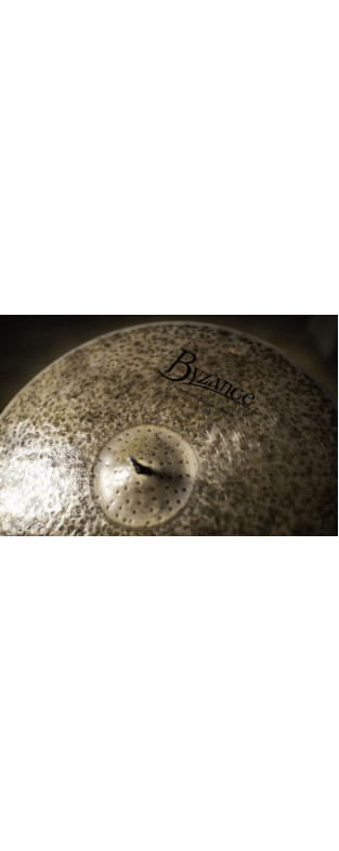 Meinl Cymbals B22BADTLR Byzance Dark Big Apple Tradition Light Ride - 22