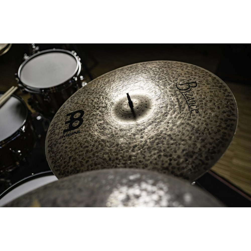 Meinl Cymbals B22BADTR Byzance Dark Big Apple Tradition Ride - 22