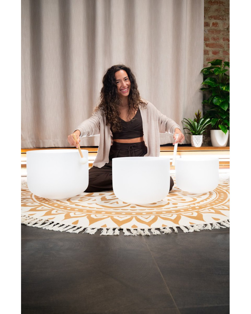 Meinl Sonic Energy CSBMSETCEG 3-piece Crystal Singing Bowl Set, C3 / E3 / G3, 440 Hz