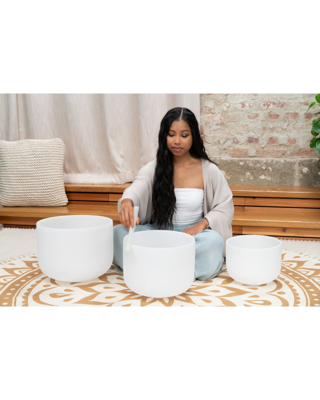 Meinl Sonic Energy CSBSETGEC White-Frosted Crystal Singing Bowls Set 3 pcs - G4/E4/C4/432 Hz
