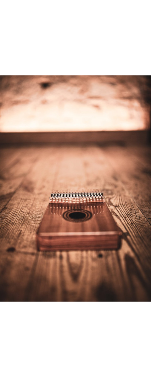 Meinl Sonic Energy KL1707H Sound Hole Kalimba, 17 notes, acacia