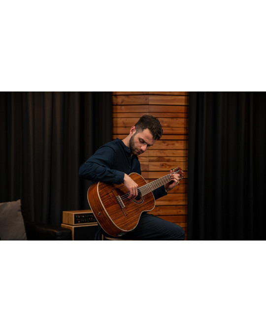 Ortega 1B-RE30TH-ACA 30th Anniversary Series 4/4 Nylon String Guitar 6-String - Natural + Gig Bag