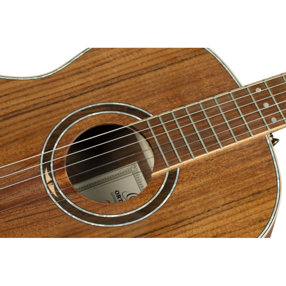 Ortega 1B-RE30TH-ACA 30th Anniversary Series 4/4 Nylon String Guitar 6-String - Natural + Gig Bag