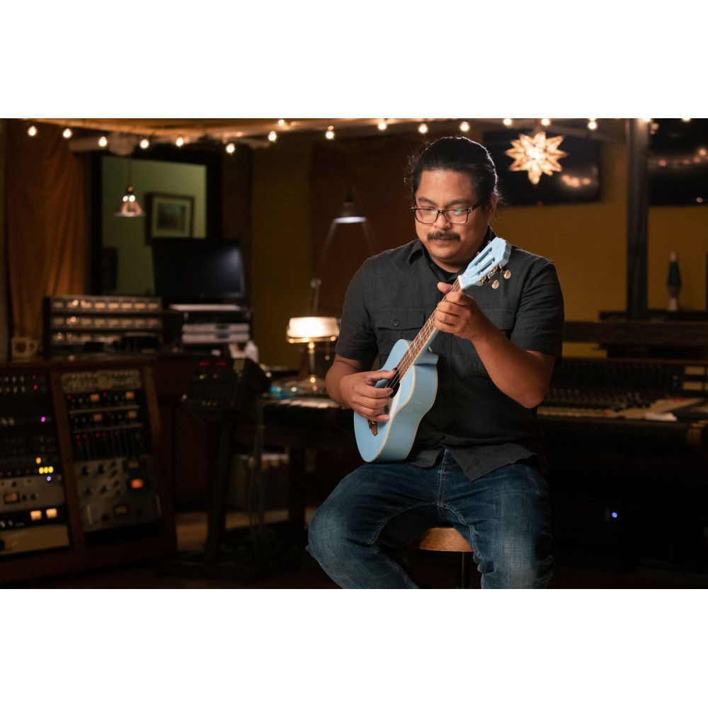 Ortega 1B-RUGA-SKY Gaucho Series Ukulele 4 String - Sky Blue + Bag
