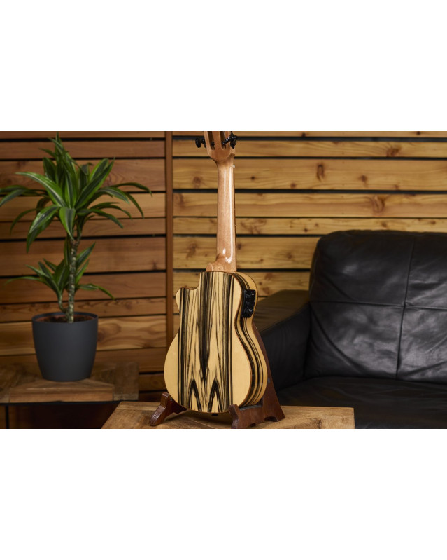 Ortega BYWSM-U Signature Series Concert Ukulele 4-String + Pro Gig Bag