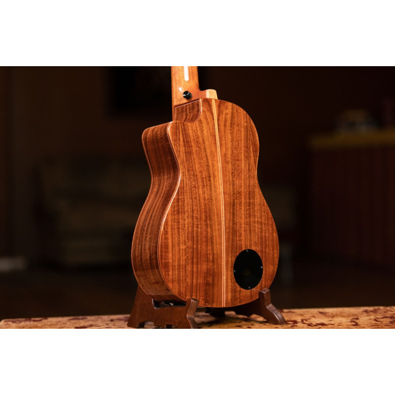 Ortega CAIMAN-BS-GB Lizard Series Short Scale Uke Bass 4 String - Acacia Natural + Bag