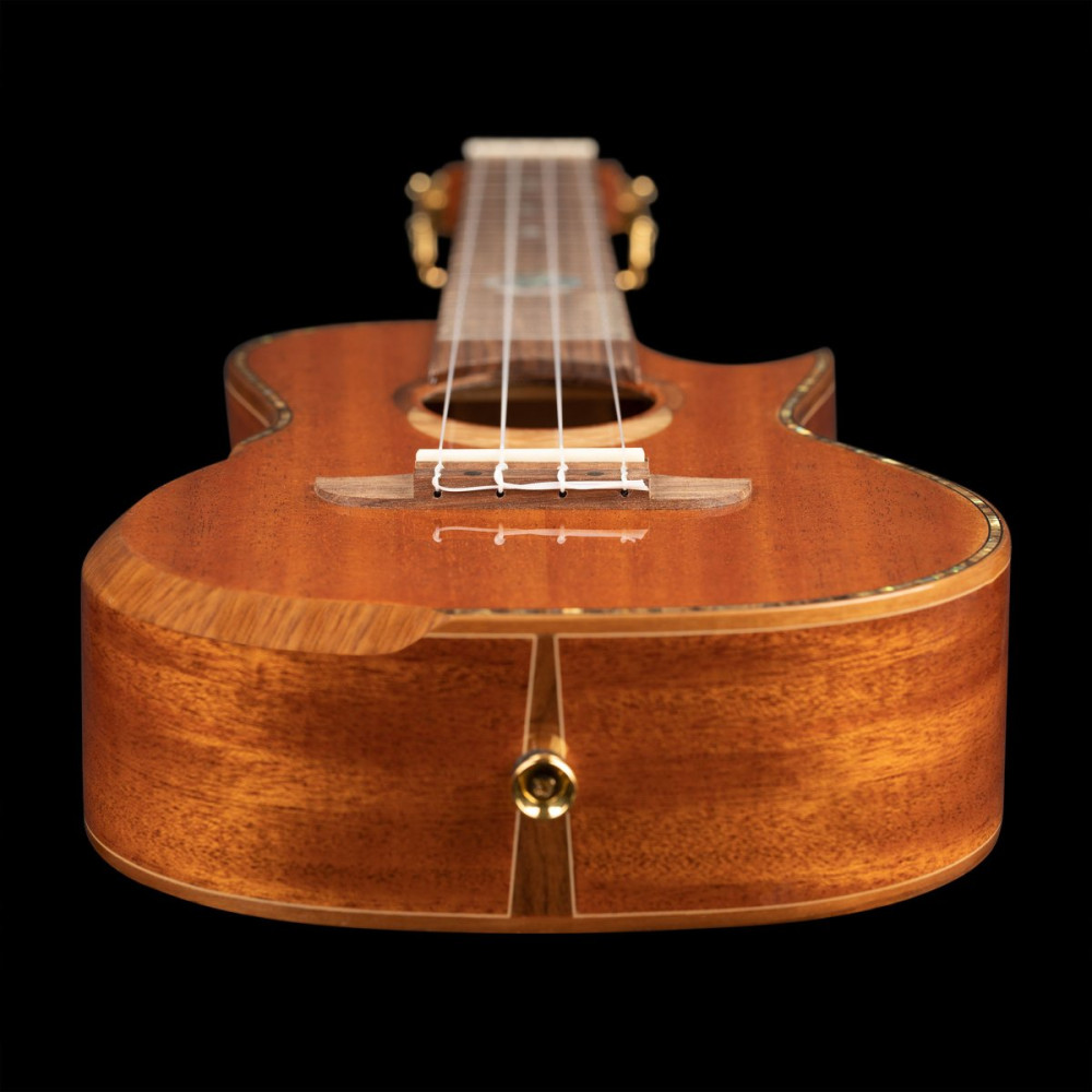 Ortega ECLIPSE-CC4 Custom Built Series Concert Ukulele 4 String - Solid Mahogany Natural + Bag