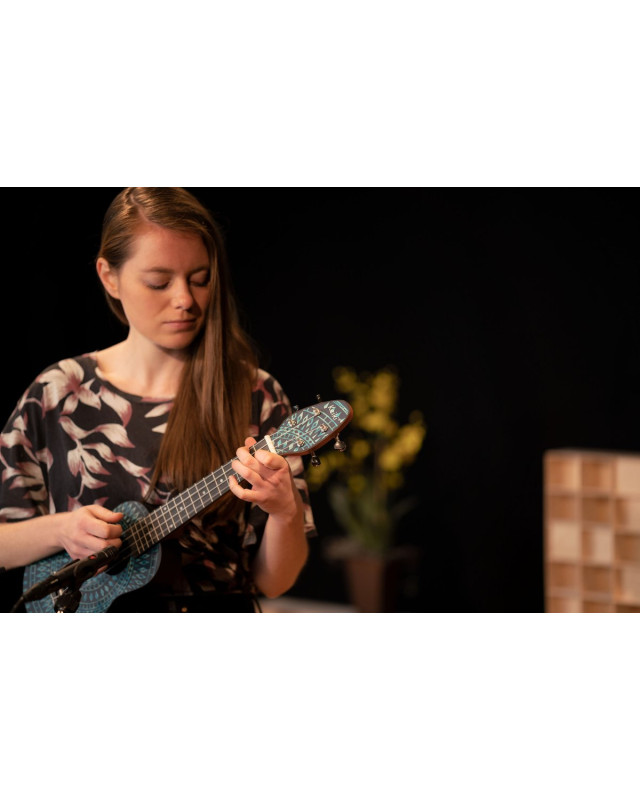 KEIKI K2 Series Superscale Soprano Ukulele Set - Agathis / Blue Kaleidoscope