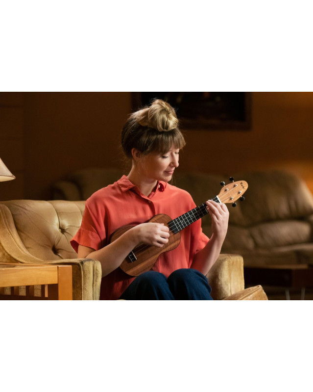KEIKI K3 Series Soprano Ukulele Set - Acacia Natural / ABS