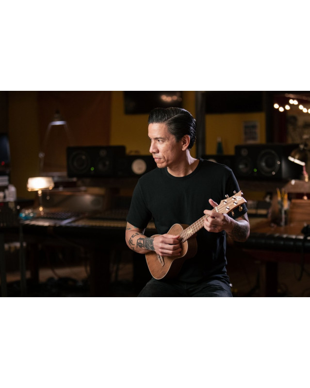 Ortega LIZARD-CC-GB Lizard Series Concert Ukulele 4 String - Paldao Natural + Bag