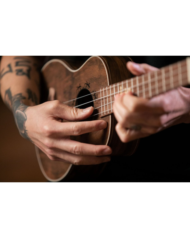 Ortega LIZARD-TE-GB Lizard Series Tenor Ukulele 4 String - Paldao Natural + Bag