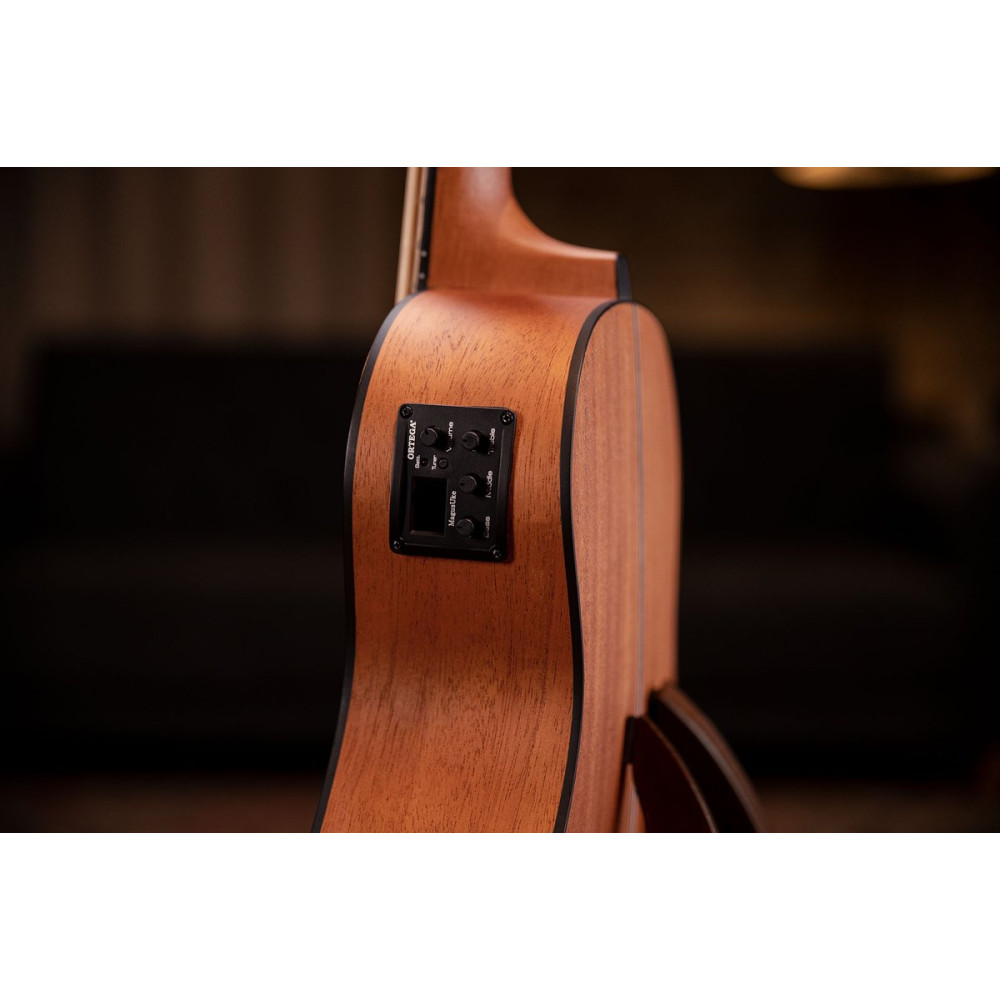 Ortega LIZZY-BS-GB-L Lizard Series Short Scale Uke Bass 4 String Lefty - Acacia Natural + Bag