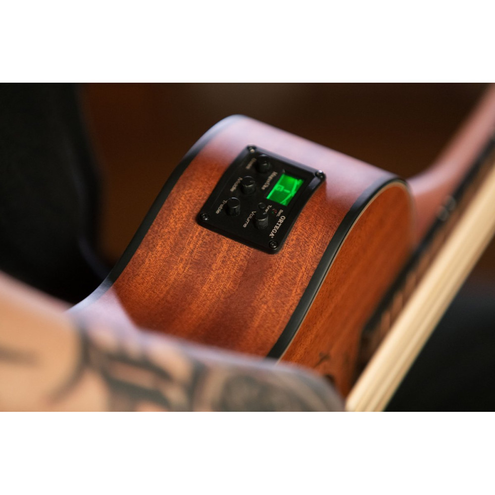 Ortega LIZZY-PRO Lizard Series Short Scale Fretless Uke Bass 4 String - Solid Mahogany Natural + Bag