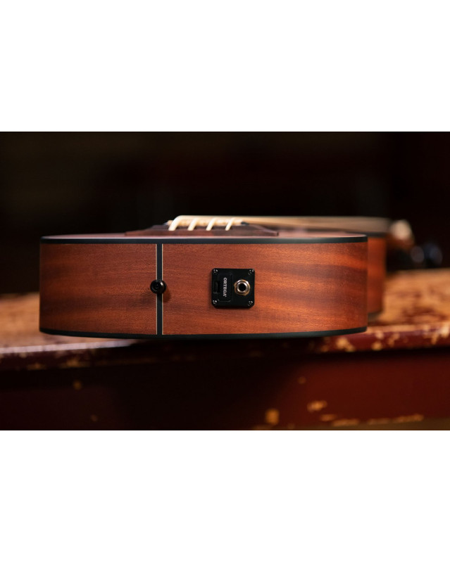 Ortega LIZZY-PRO Lizard Series Short Scale Fretless Uke Bass 4 String - Solid Mahogany Natural + Bag