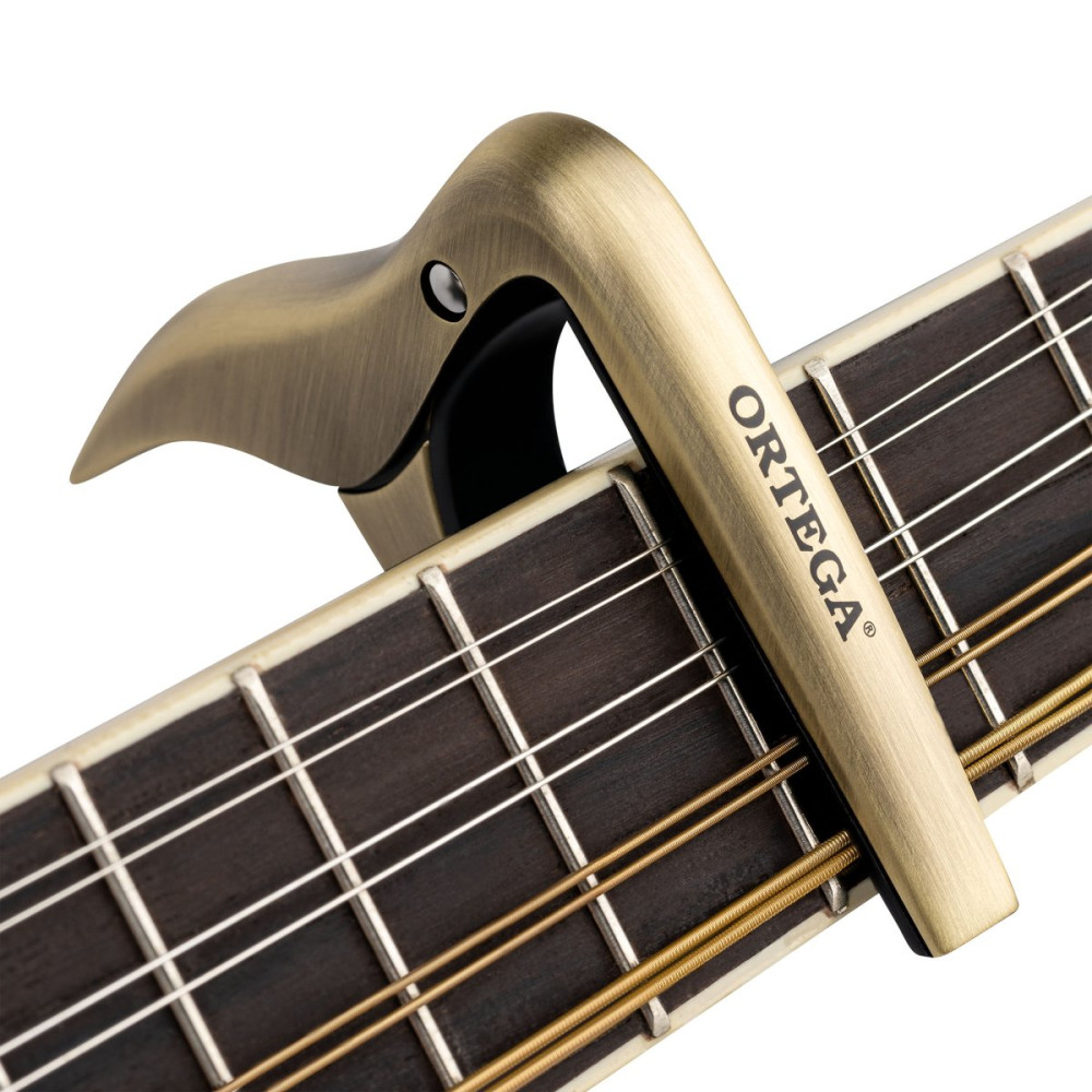 Ortega OCAPOUKE-BRB Ukulele Capo - Brushed Brass Design