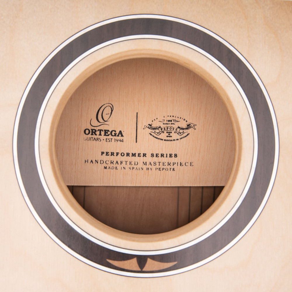 Ortega OCJPF-3 Performer Series Cajon - Walnut / Baltic Birch Natural