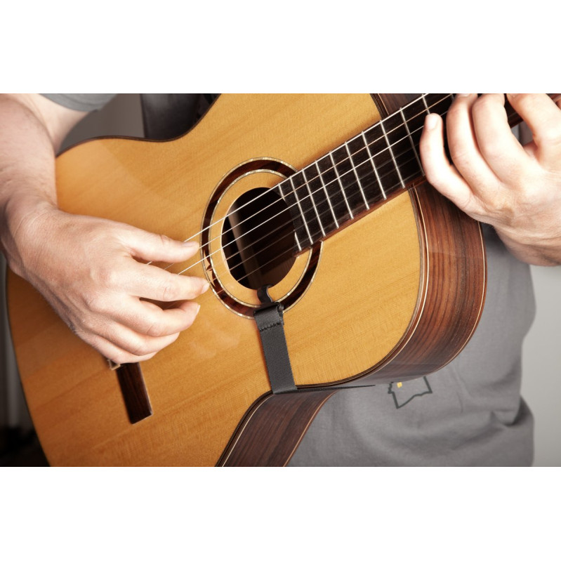Ortega OGSHK-BK Nylon Guitar Strap with Support Hook - Black