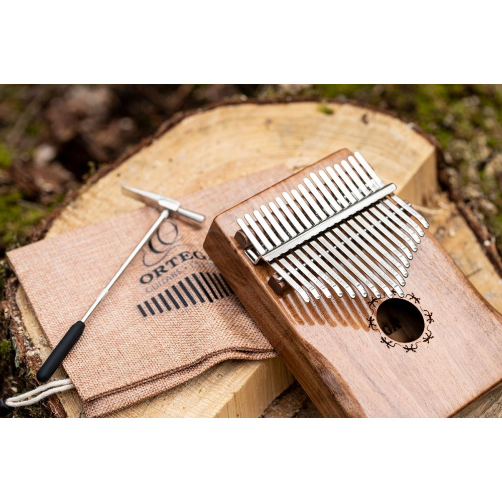 Ortega OKB1 Lizard Series Kalimba 17 Keys - Solid Acacia