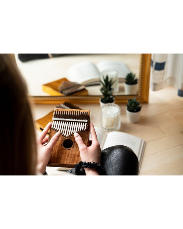 Ortega OKB1 Lizard Series Kalimba 17 Keys - Solid Acacia