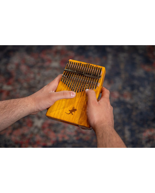 Ortega OKB3 Lizard Series Kalimba 17 Keys - Solid Golden Phoebe