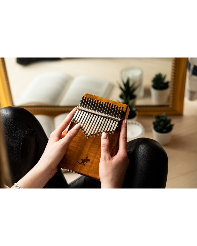 Ortega OKB3 Lizard Series Kalimba 17 Keys - Solid Golden Phoebe