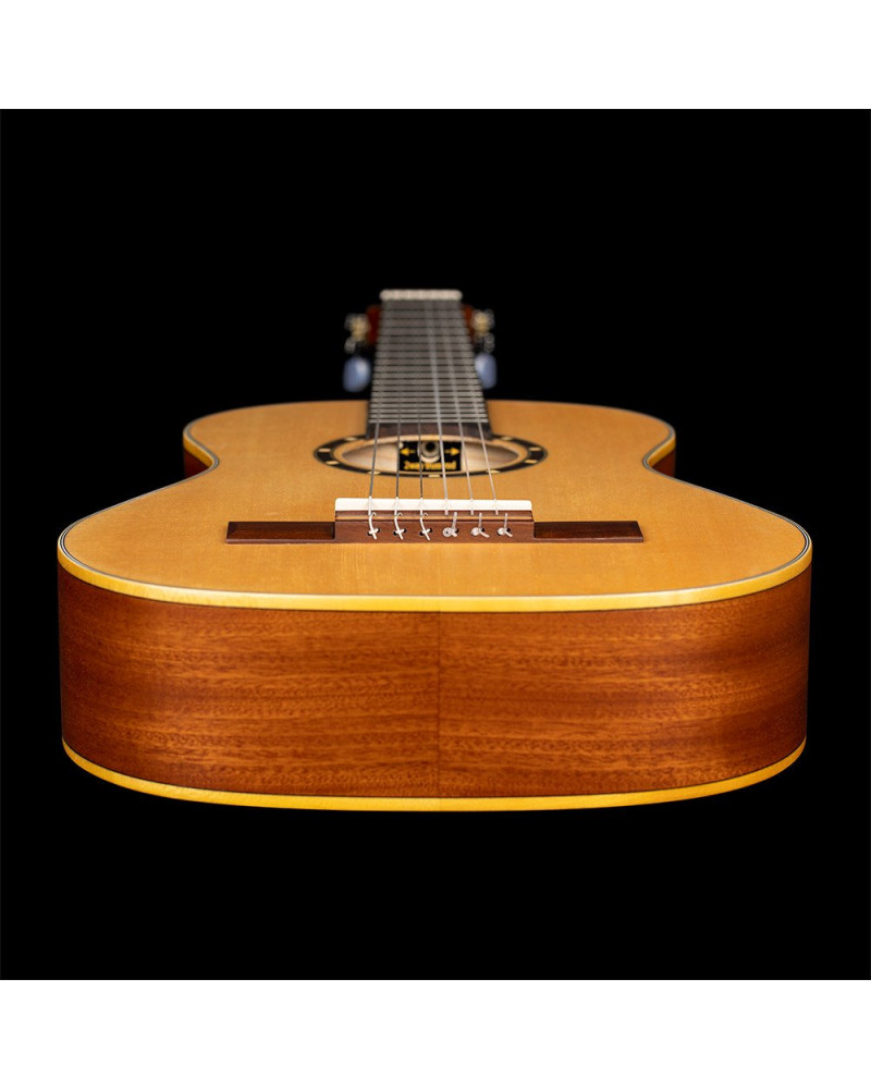 Ortega R121-1/2 Family Series 1/2 Classical Guitar 6 String - Mahogany Natural + Gigbag