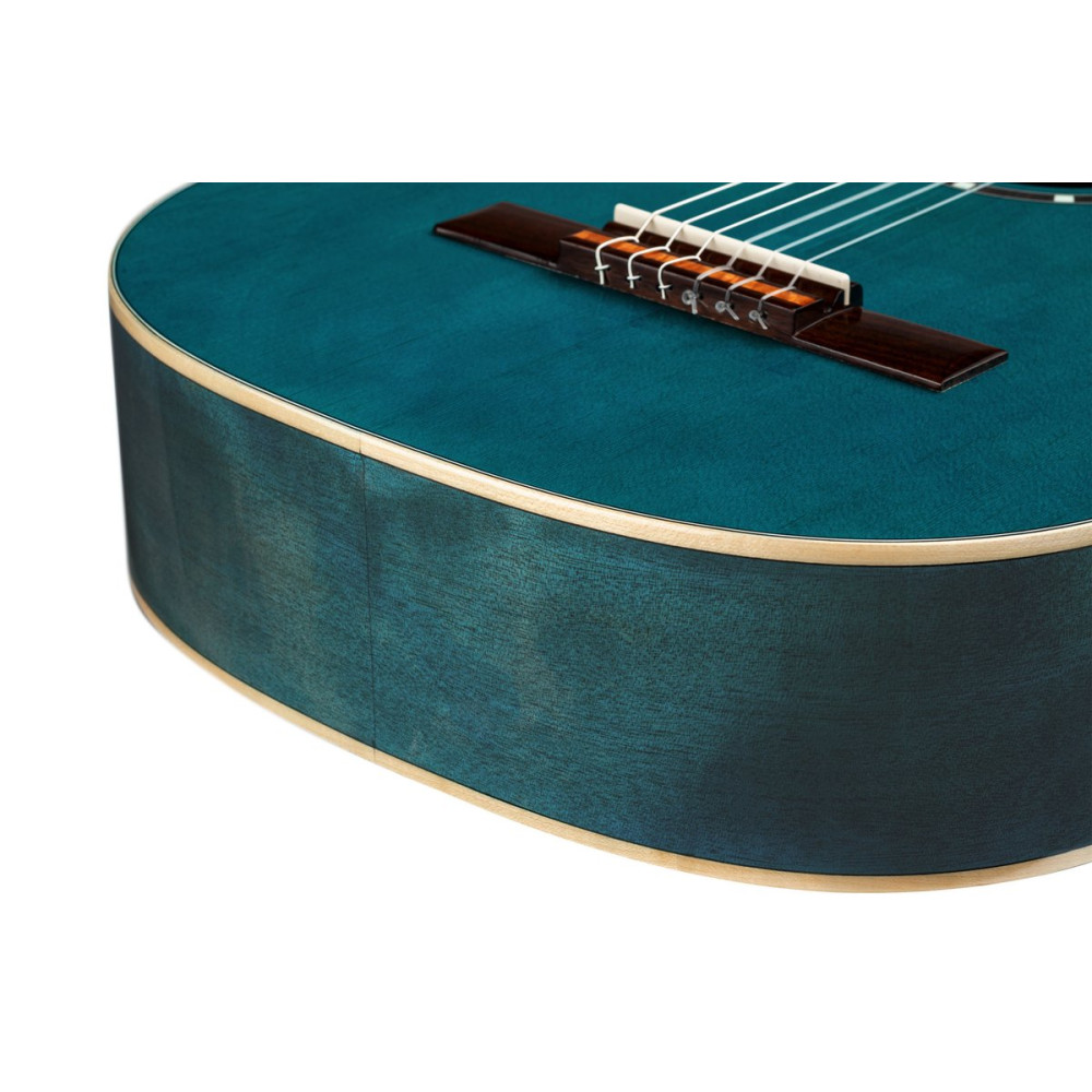 Ortega R121-3/4OC Family Series 3/4 Classical Guitar 6 String - Ocean Blue + Gigbag