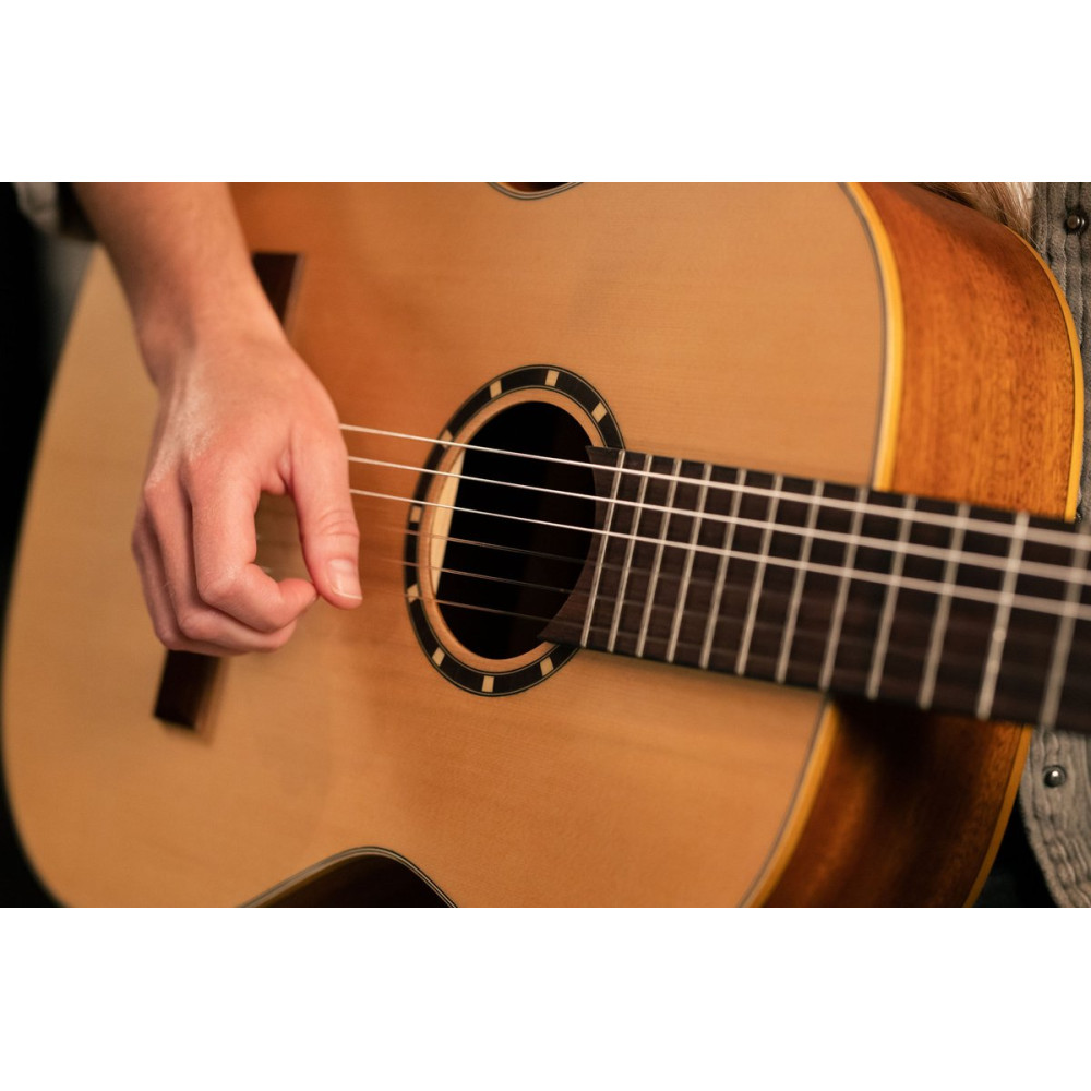 Ortega R121-7/8 Family Series 7/8 Classical Guitar 6 String - Mahogany Natural + Gigbag