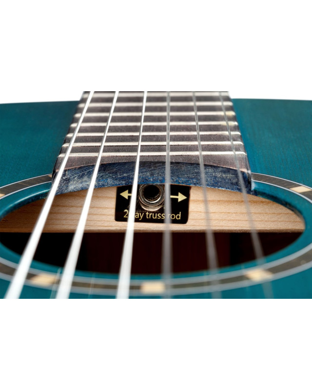 Ortega R121SNOC Family Series 4/4 Classical Slim Neck Guitar 6 String - Ocean Blue + Gigbag