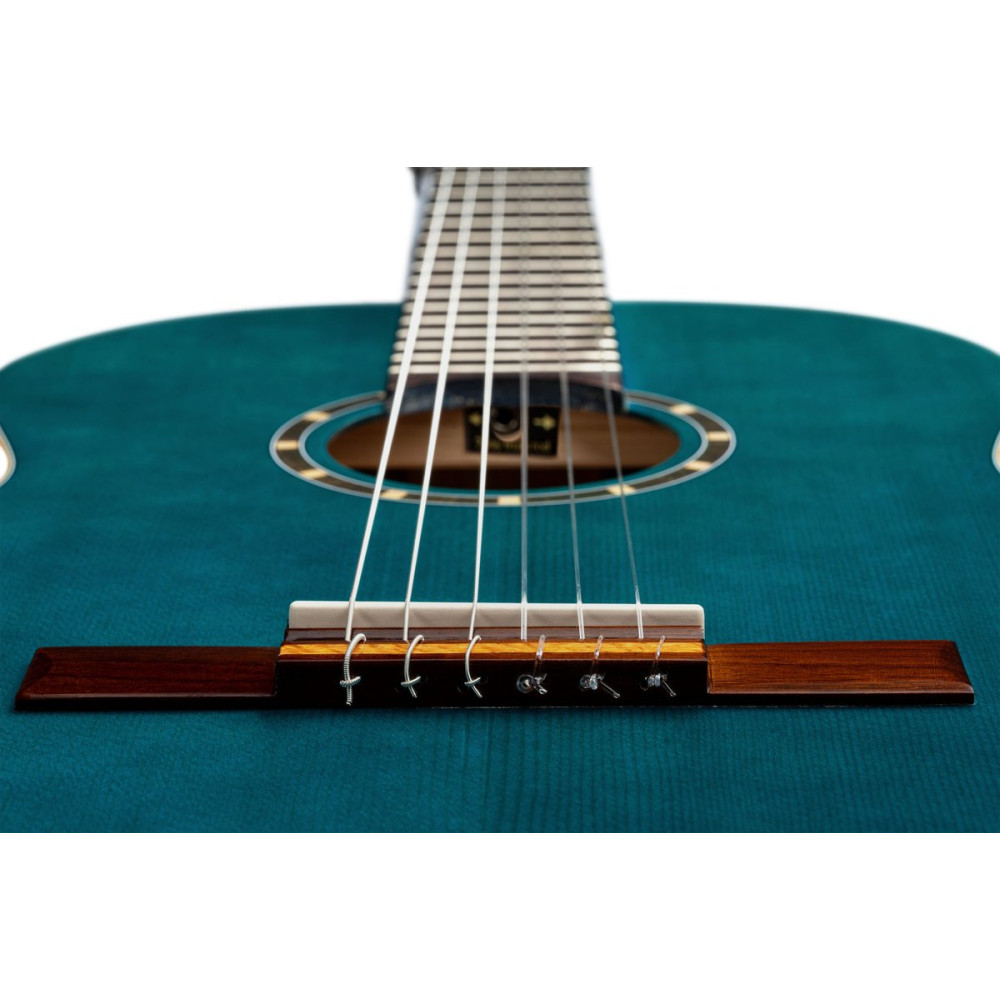 Ortega R121SNOC Family Series 4/4 Classical Slim Neck Guitar 6 String - Ocean Blue + Gigbag