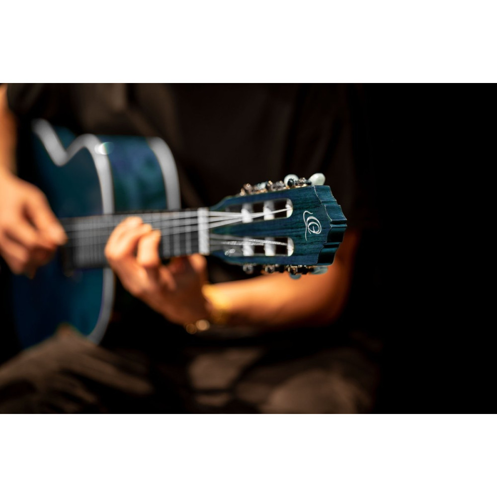Ortega R121SNOC Family Series 4/4 Classical Slim Neck Guitar 6 String - Ocean Blue + Gigbag