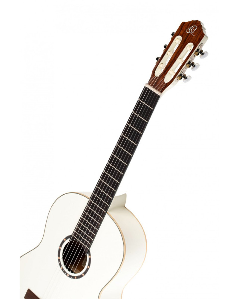Ortega R121WH Family Series 4/4 Classical Guitar 6 String - White + Gigbag