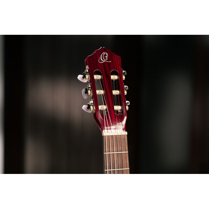 Ortega R121WR Family Series 4/4 Classical Guitar 6 String - Wine Red + Gigbag