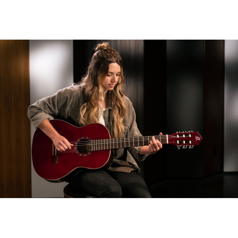Ortega R121WR Family Series 4/4 Classical Guitar 6 String - Wine Red + Gigbag