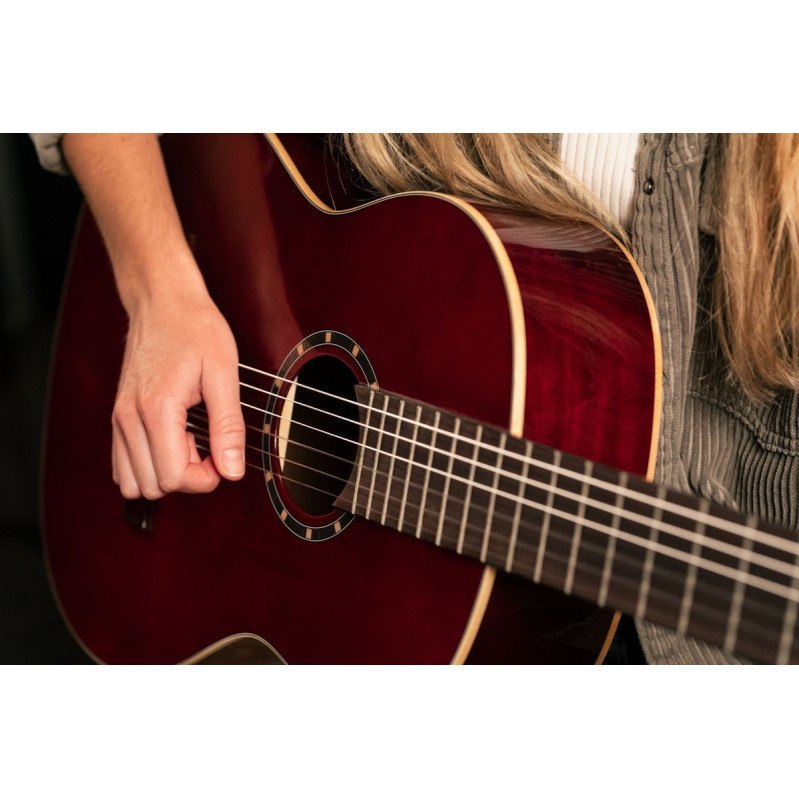 Ortega R121WR Family Series 4/4 Classical Guitar 6 String - Wine Red + Gigbag