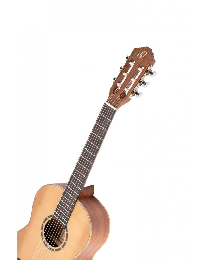 Ortega R122-3/4 Family Series 3/4 Classical Guitar 6 String - Cedar / Mahogany Natural + Gigbag