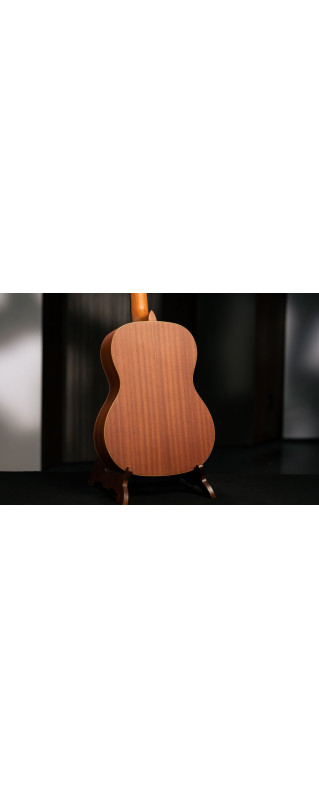 Ortega R122-7/8 Family Series 7/8 Classical Guitar 6 String - Cedar / Mahogany Natural + Gigbag