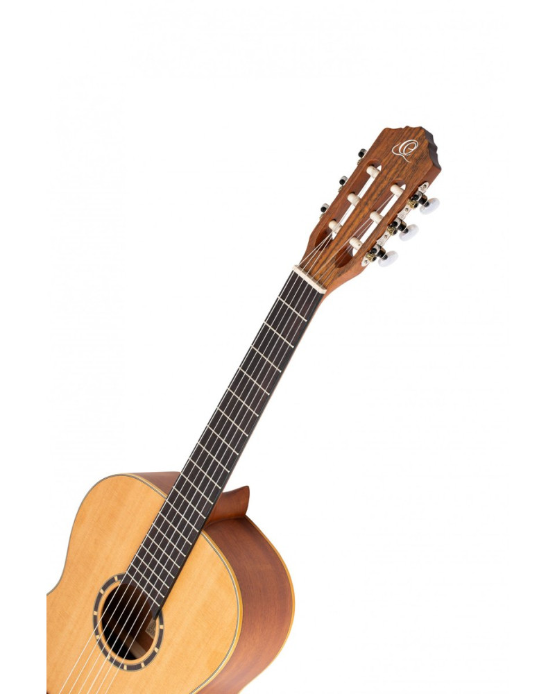 Ortega R122-7/8 Family Series 7/8 Classical Guitar 6 String - Cedar / Mahogany Natural + Gigbag