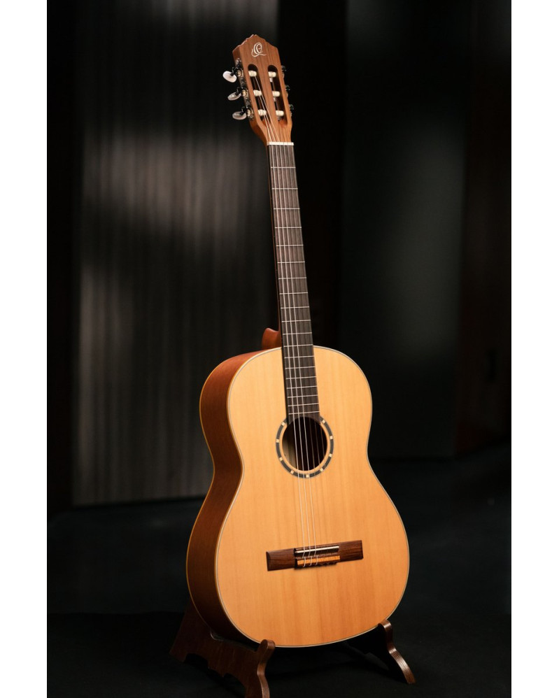 Ortega R122SN Family Series 4/4 Classical Slim Neck Guitar 6 String - Cedar / Mahogany Natural + Gigbag