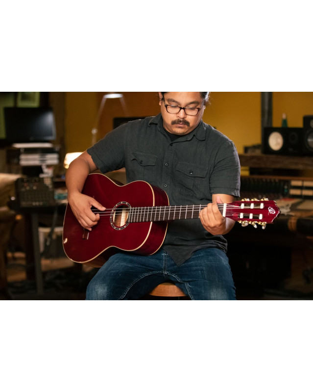 Ortega R131SN-WR Family Series Pro 4/4 Classical Slim Neck Guitar 6 String - Wine Red + Gigbag