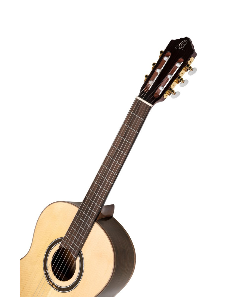 Ortega R158 Performer Series 4/4 Classical Guitar 6-String - Natural + Gig Bag