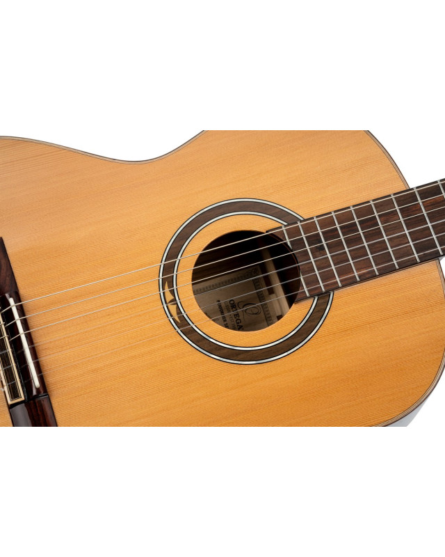 Ortega R159 Performer Series 4/4 Classical Guitar 6-String - Natural + Gig Bag