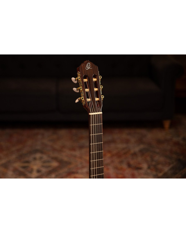 Ortega R159 Performer Series 4/4 Classical Guitar 6-String - Natural + Gig Bag