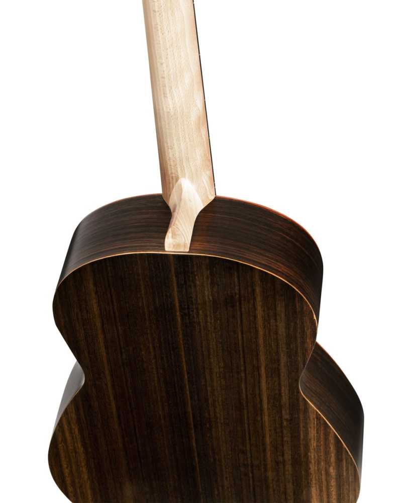 Ortega R16PC Traditional Series 4/4 Nylon String Guitar 6-String - Natural Cedar